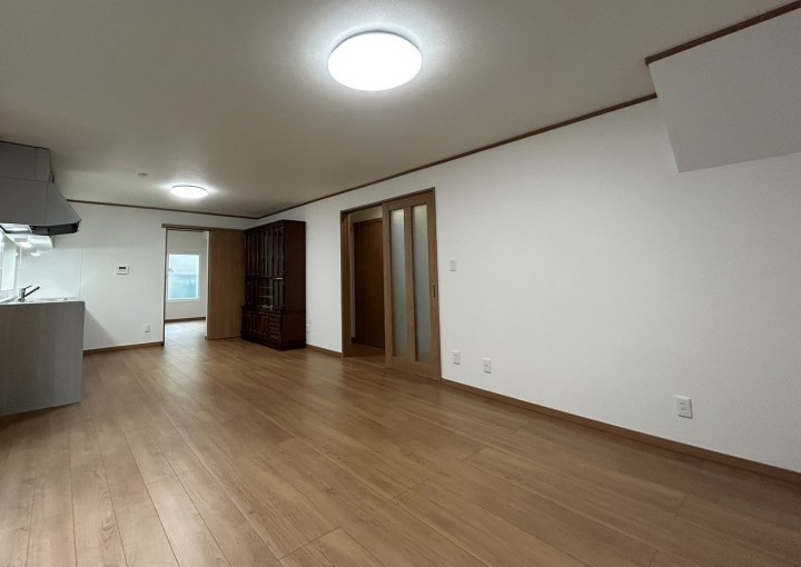 プライベート空間を確保した3世代同居の2世帯化リフォーム