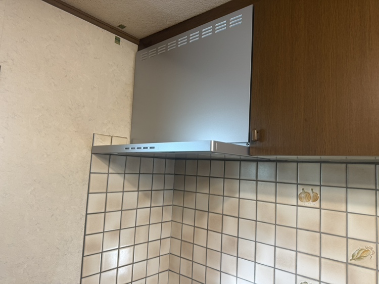 気になる“そろそろ”を解決！トイレとレンジフードの取替リフォーム