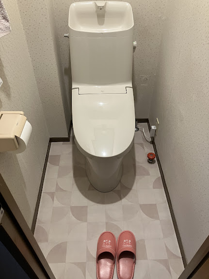 特殊な形のトイレでもリフォーム可能です!