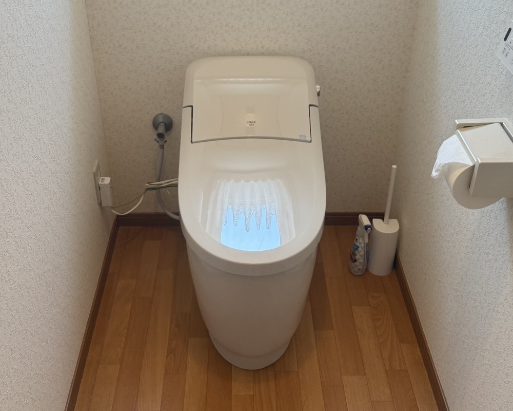 お掃除ラクラク！使いやすさにこだわったトイレリフォーム