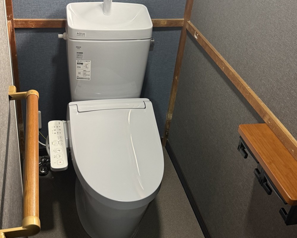 階段下を活用して広さを確保した水洗化トイレリフォーム