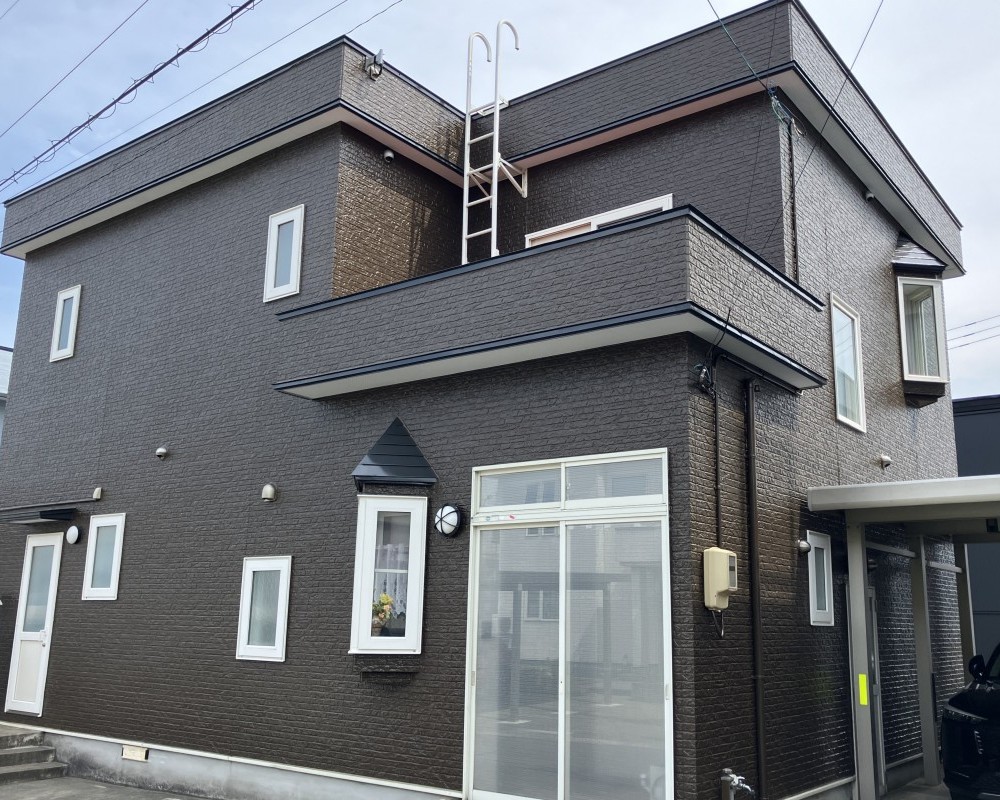 雨仕舞いにも工夫!外壁塗装で住まいをリフレッシュ